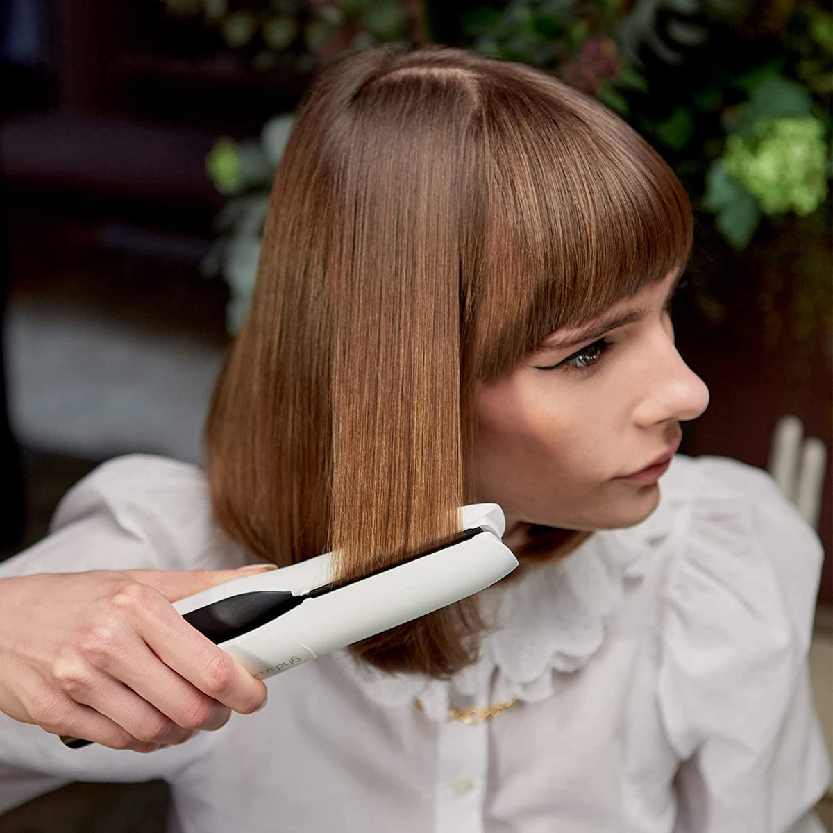 ghd Unplugged Styler - 1" Cordless Flat Iron Hair Straightener, Professional Travel Straightening Iron with Heat-Resistant Case, USB-C Charging for 20-Minutes of Use - White